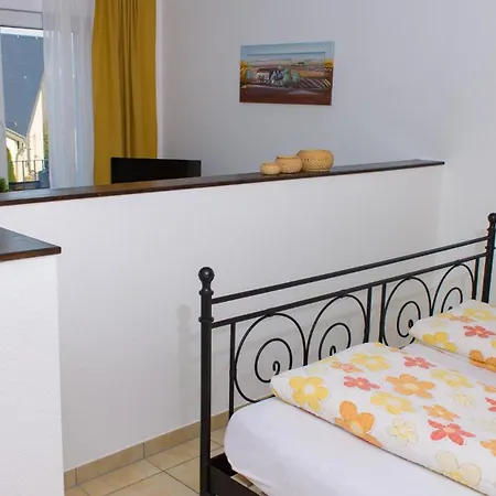 Weingut Roth Appartement Kindel Buitenkant foto